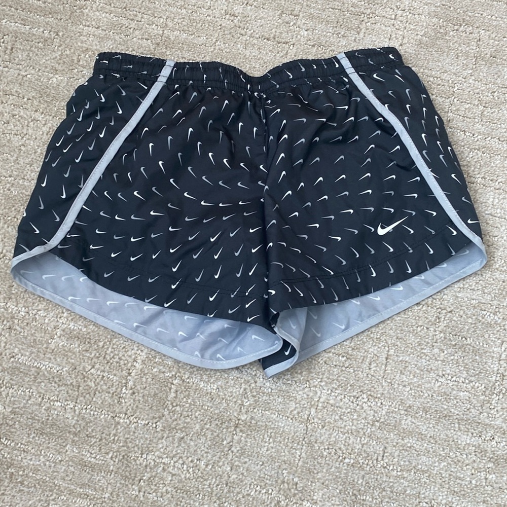 Girls Nike shorts